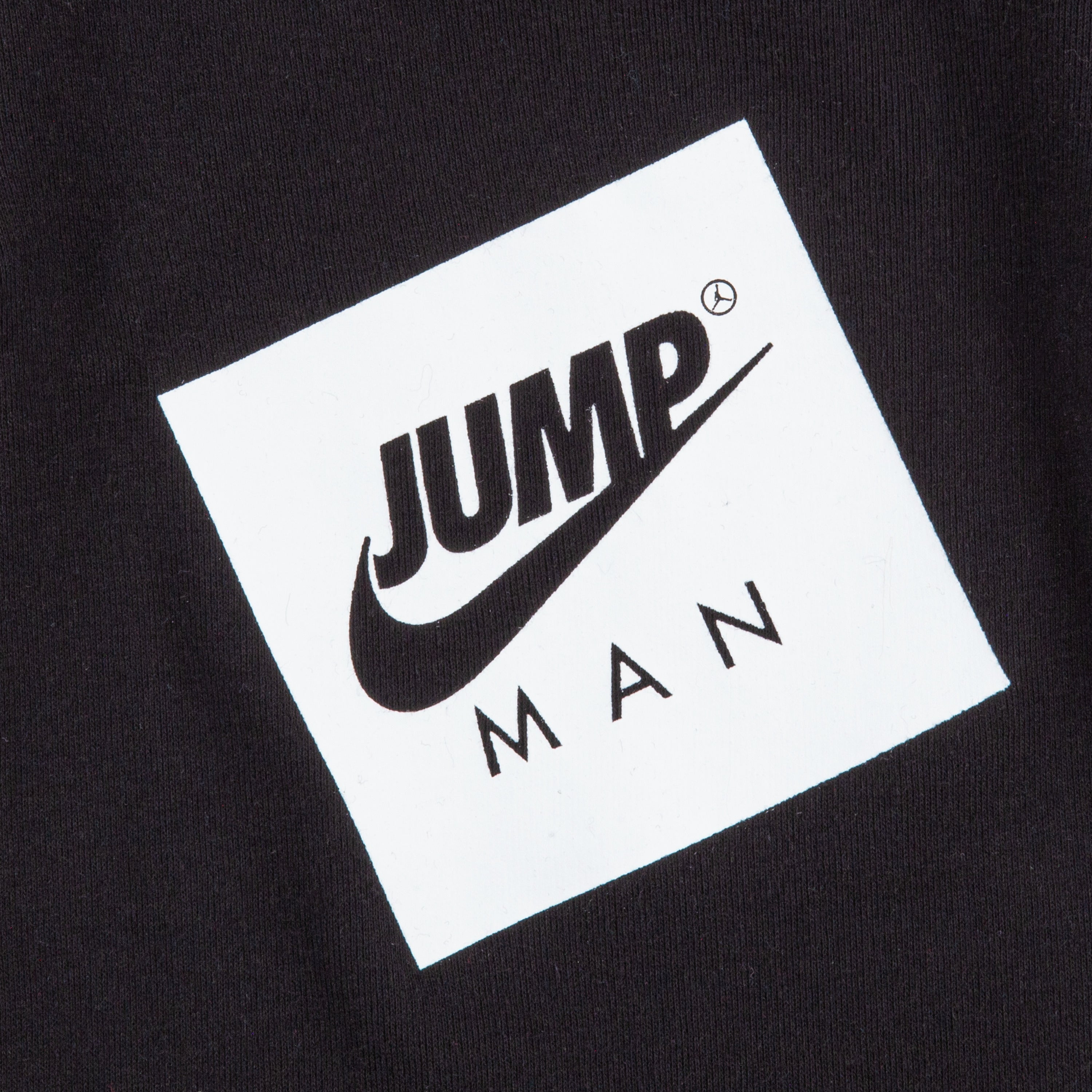 JORDAN 3 PIECE BABY SET (BODYSUIT/BIB/BOOTIES)