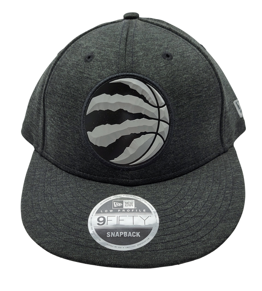 MENS TORONTO RAPTORS STRETCH TECH FABRIC HAT