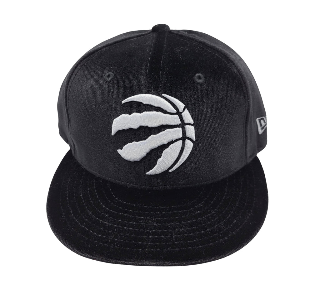 MEN'S TORONTO RAPTORS 950 WHITE LOGO ON BLACK VELOUR HAT