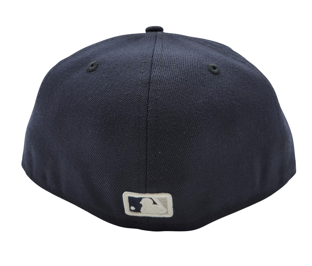 MEN'S 5950 YANKEES WHITE ON NAVY FITTED HAT